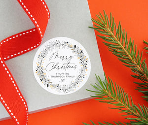
            
                Load image into Gallery viewer, Personalized Merry Christmas Gift Label Stickers, Holiday Card, Round Labels, Circle Christmas Wreath, Envelope Seals Xmas Present Tags Cute
            
        