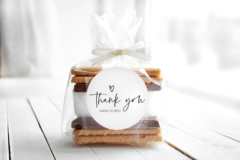 
            
                Load image into Gallery viewer, Wedding Thank You Favor Stickers, Custom Labels, Popcorn Party Bag Stickers, Round Candy Labels, Circle Favour Bag Tags, Invitation Envelope
            
        